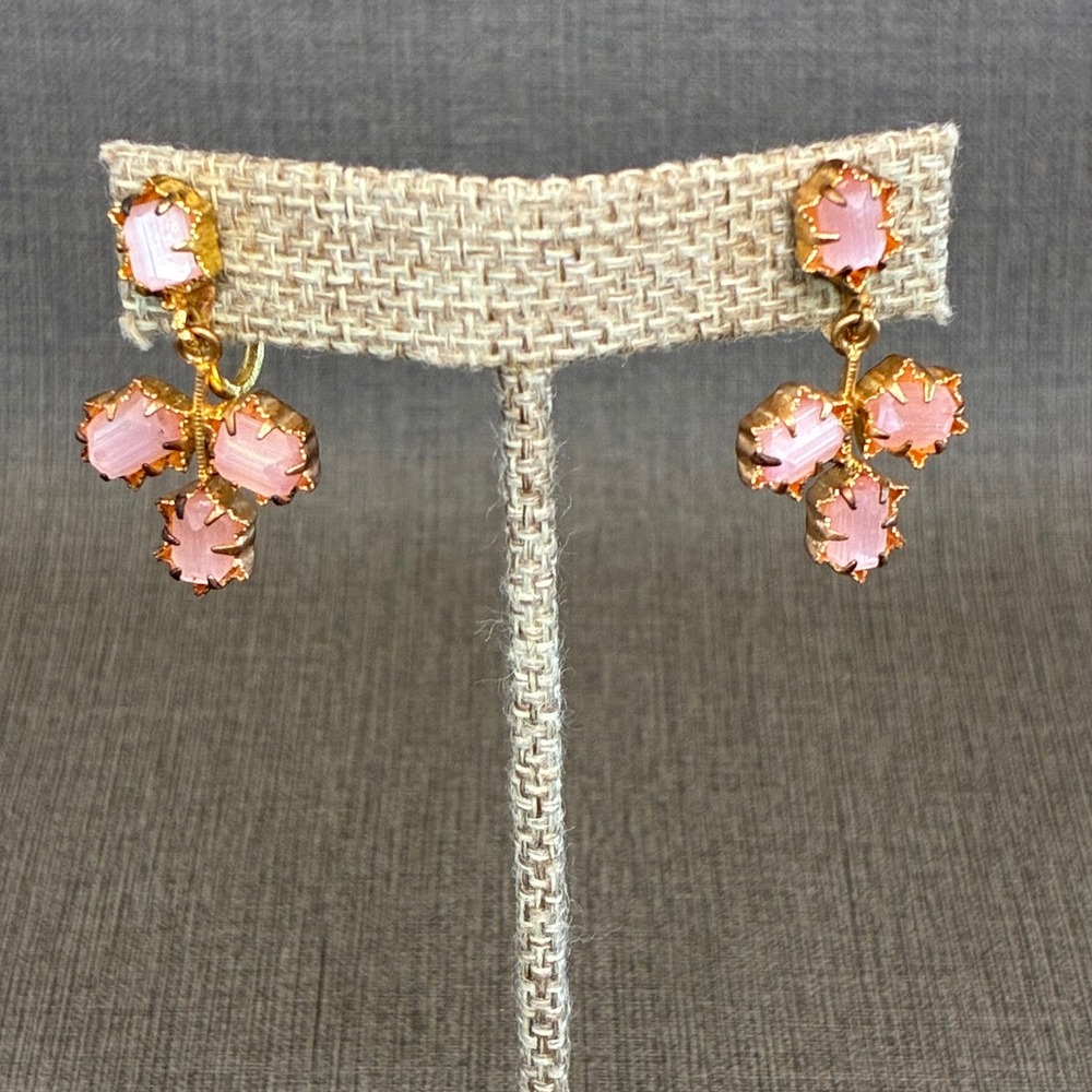 Vintage Pink Glass Earrings Cats Eye Art Deco Style Gold Tone Screw Back Drop